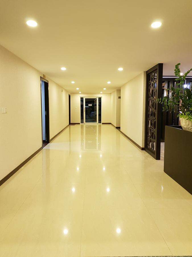 Golden Apple Hotel - Airport Phnom Penh Exterior photo