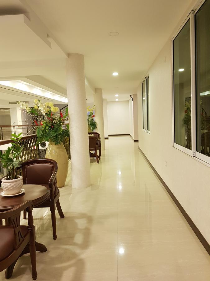 Golden Apple Hotel - Airport Phnom Penh Exterior photo
