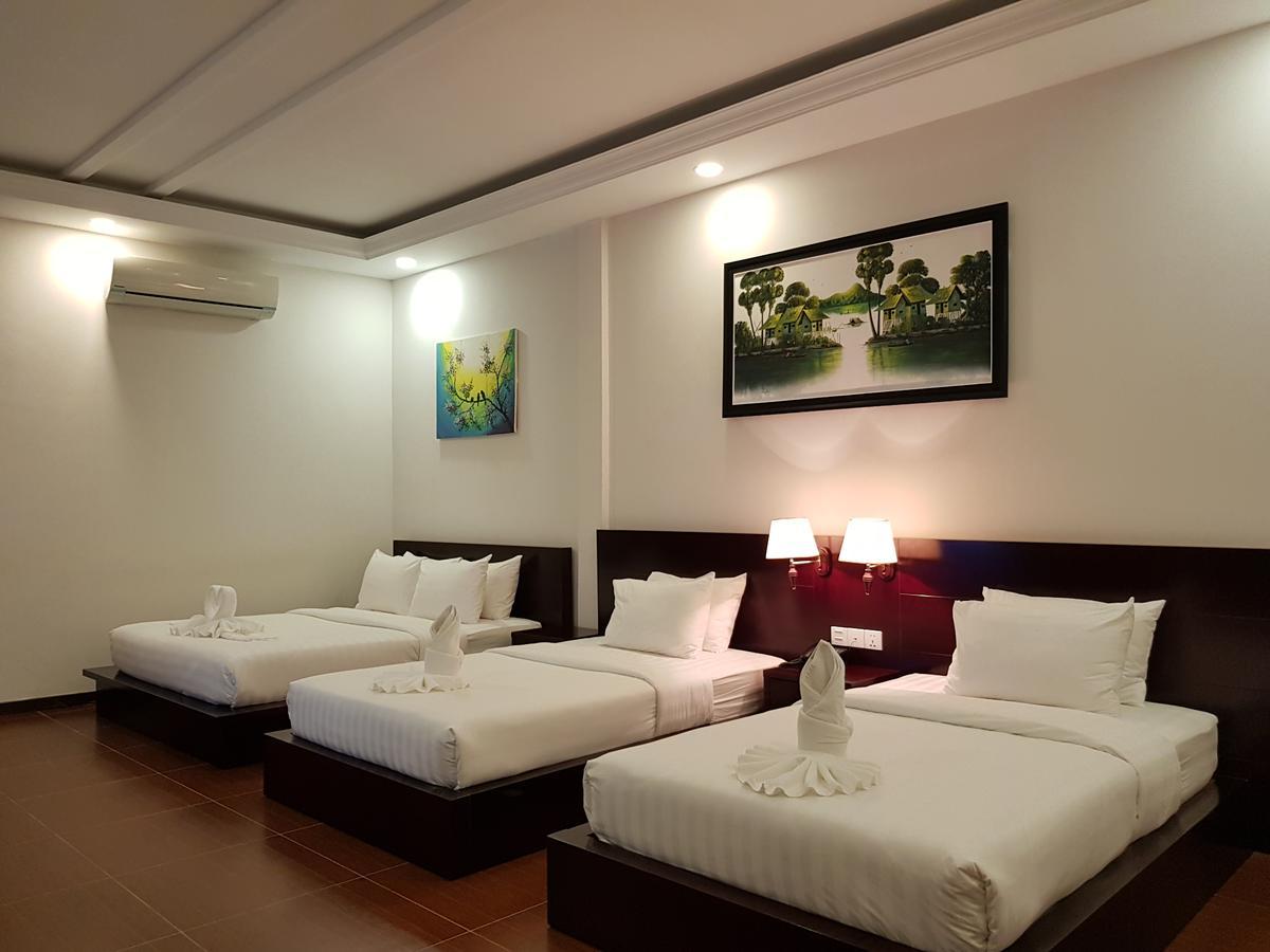 Golden Apple Hotel - Airport Phnom Penh Exterior photo